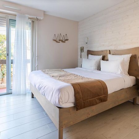 Hotel De La Plage グリュイッサン エクステリア 写真