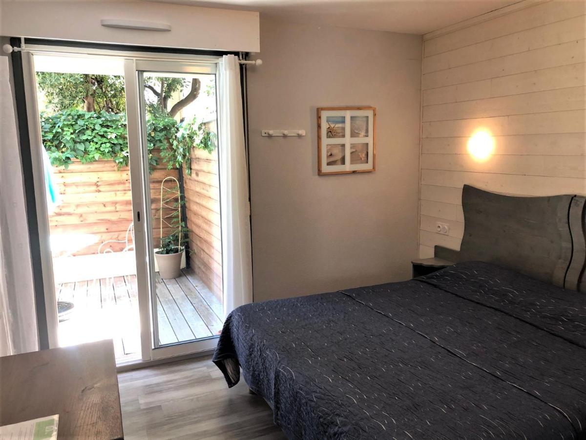 Hotel De La Plage グリュイッサン エクステリア 写真
