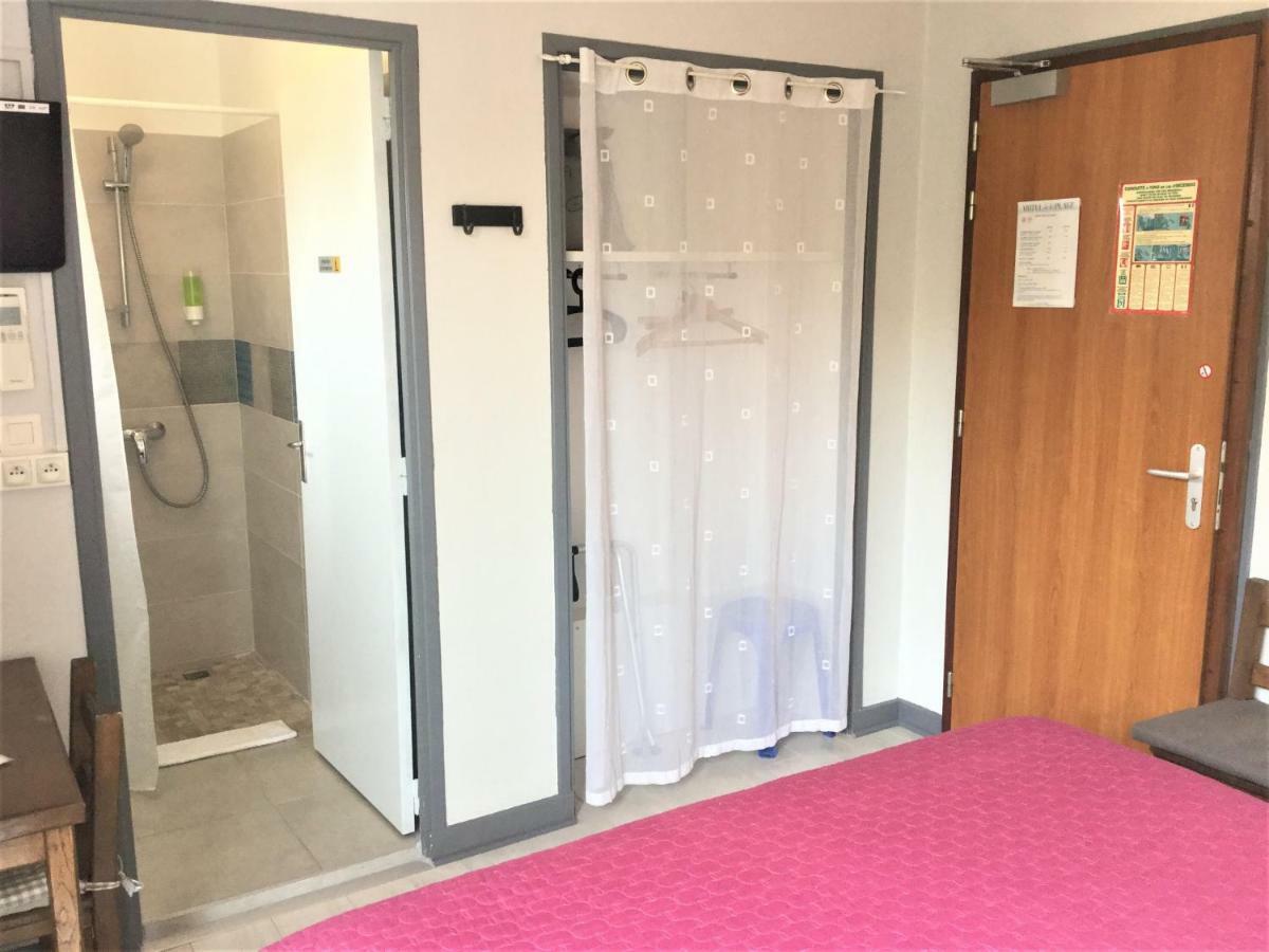 Hotel De La Plage グリュイッサン エクステリア 写真